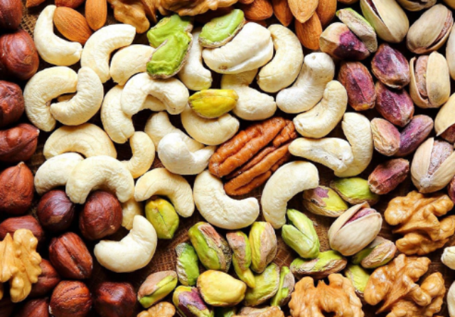 The Top 7 Benefits of Dry Fruits